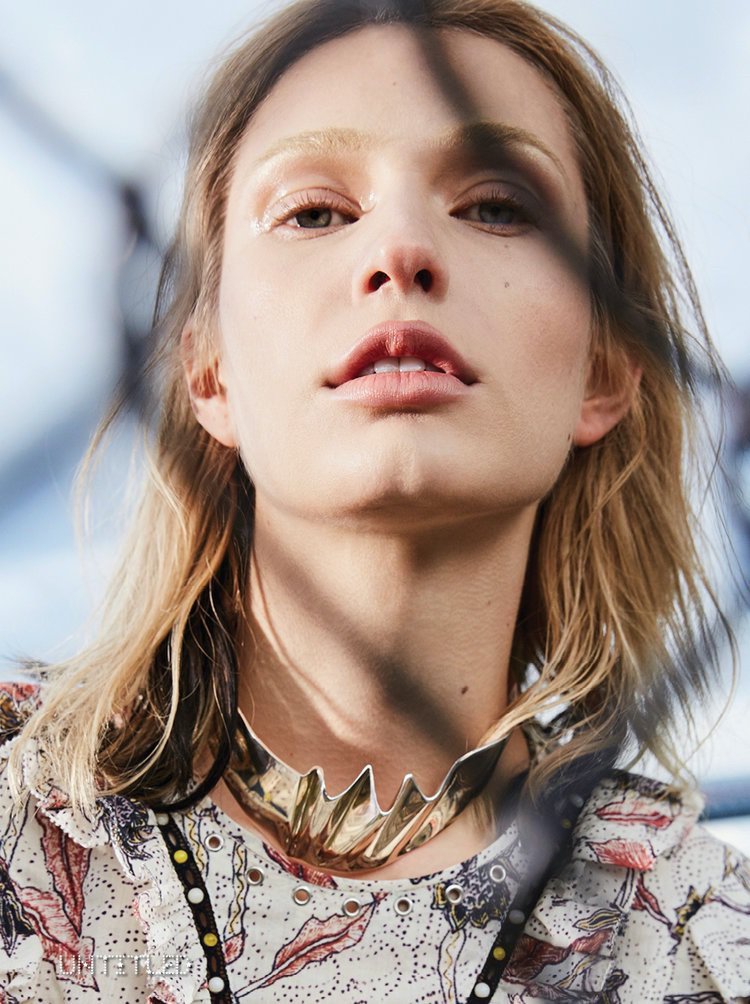 City Girl - The Untitled Magazine - Photography by Perry Hagopian