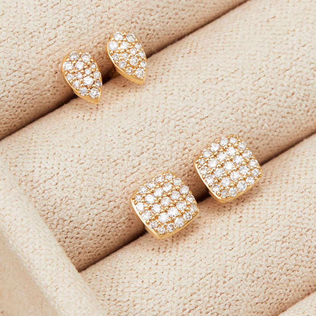 PaveDiamondPearStuds_yg_stacked