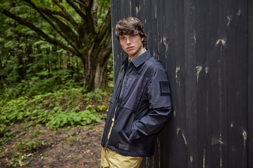 Look13_2380-1