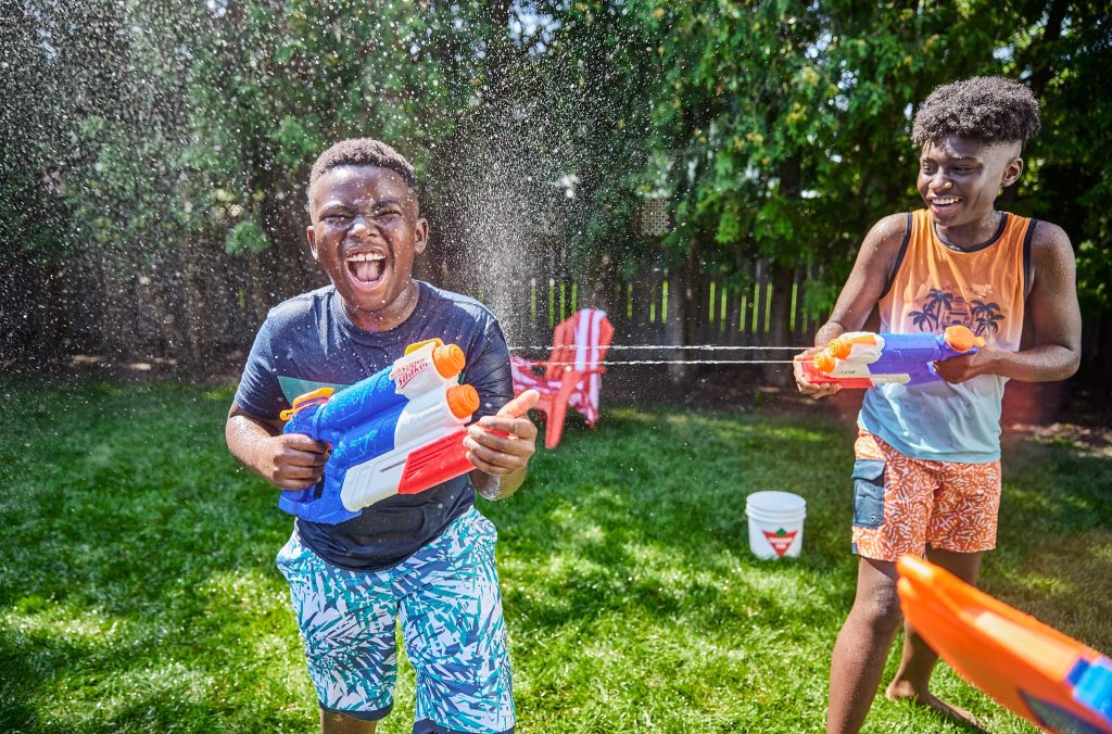 082823_CT1305_B_Shot_07_SuperSoaker_4804