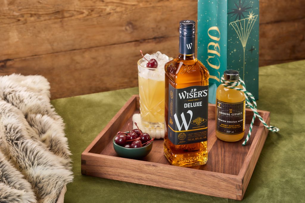 42035-FY26-P9-POP-EA8AB-JP-Wisers-Whisky-Sour-FINAL
